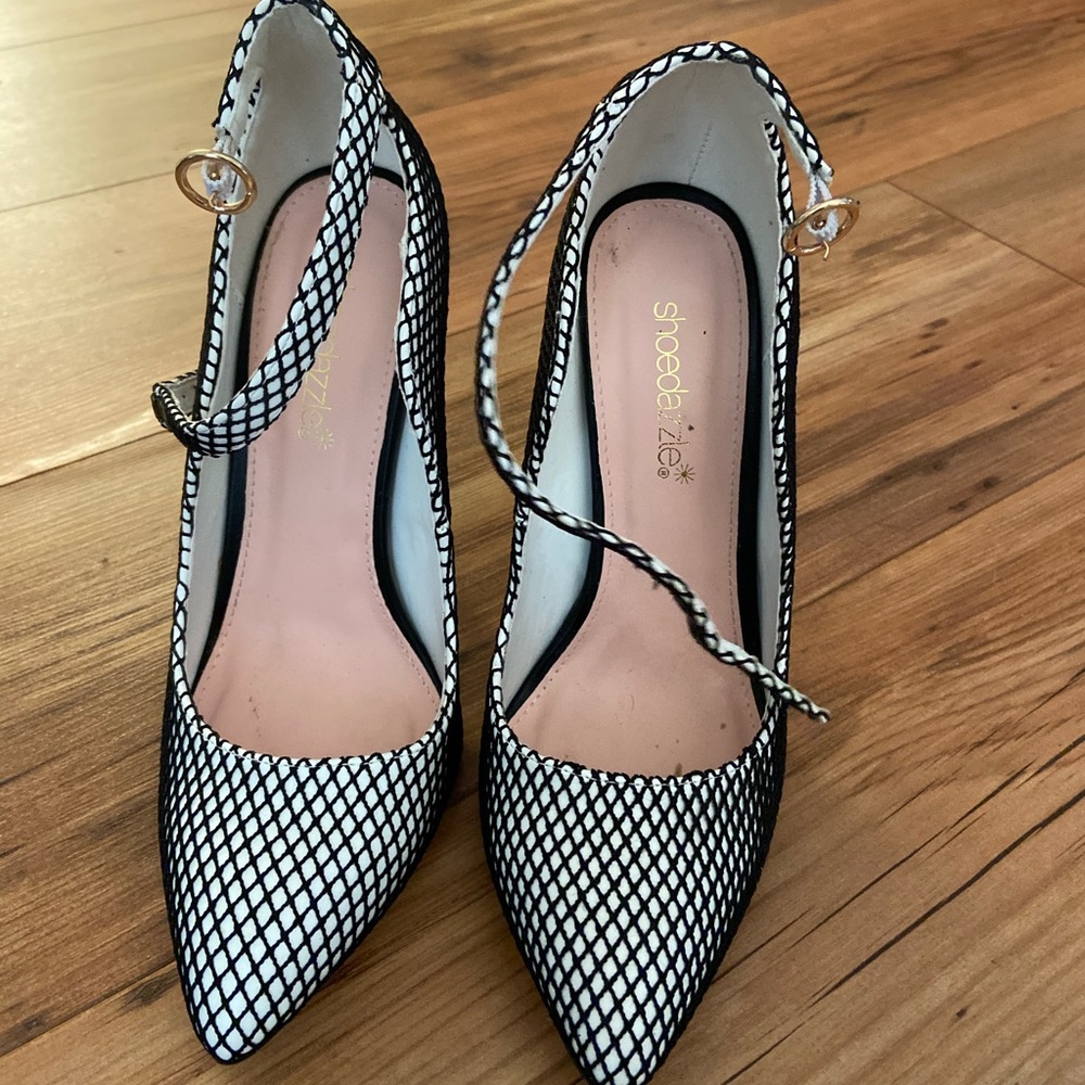 Shoedazzle high heels, size US W6